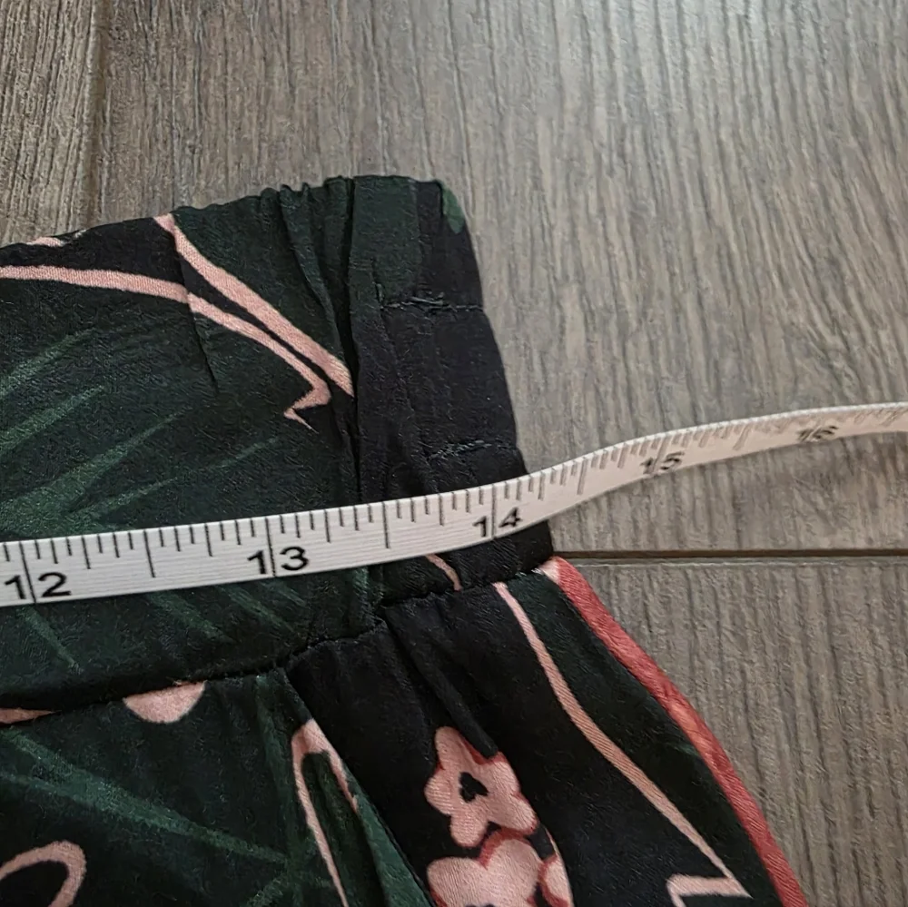 Smash + Tess - Birds Papaya - Silk Papaya Print Pants - Size Small - Picture 7 of 7